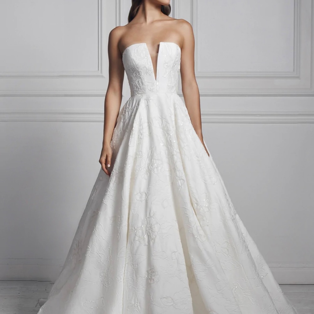 Anne Barge Wedding Dress
